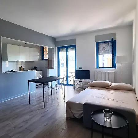 Casa Mistral バーリ